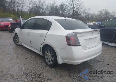 2011 Nissan Sentra 2.0Sr из США, поврежденный, VIN 3N1AB6AP5BL667426